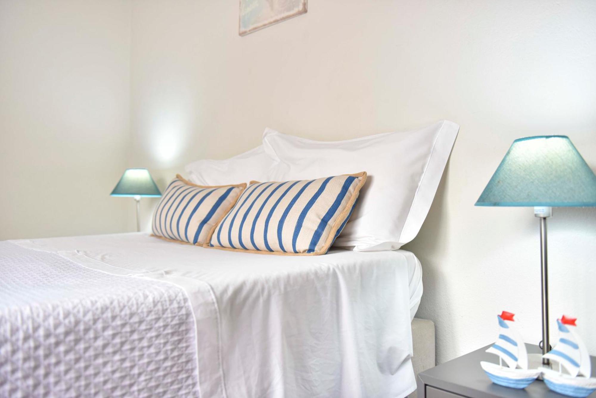 Barra'S Beach Apartment Exteriér fotografie
